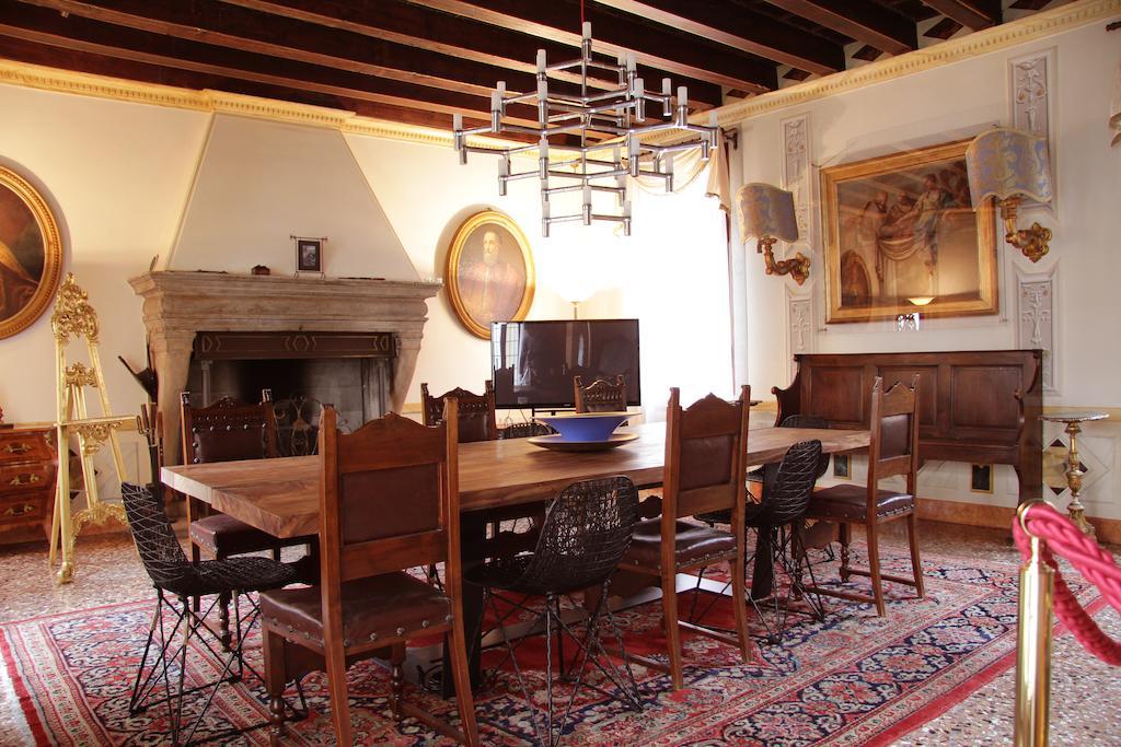 Domus Dotti V Guest House Treviso Buitenkant foto