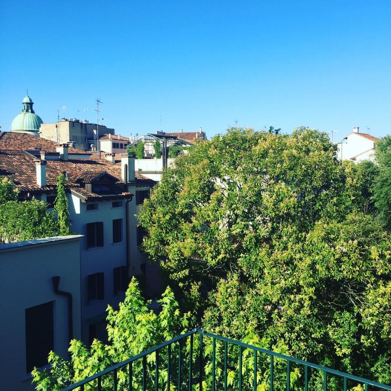 Domus Dotti V Guest House Treviso Buitenkant foto