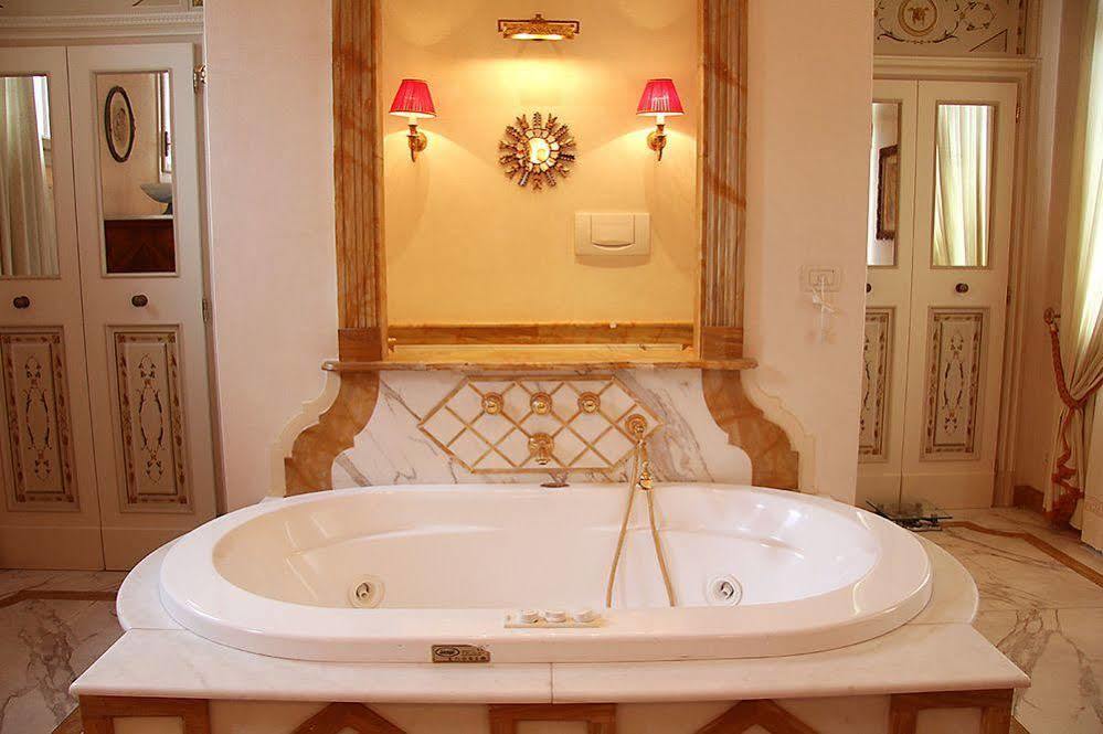 Domus Dotti V Guest House Treviso Buitenkant foto